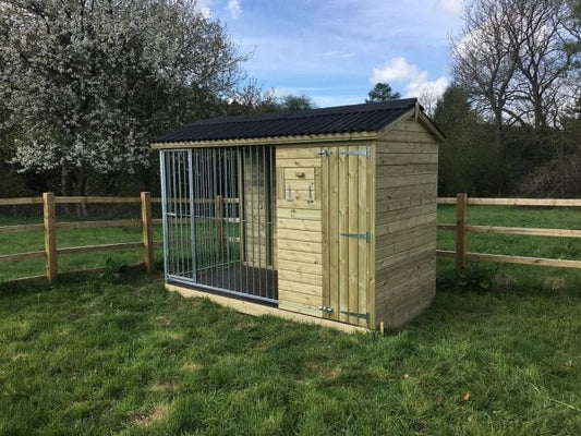 Wooden Dog Kennel and Run