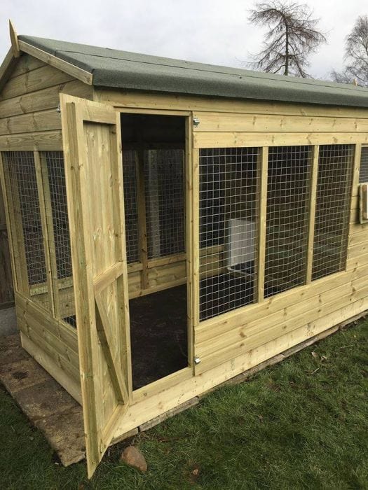 Wooden Dog Kennel and Run