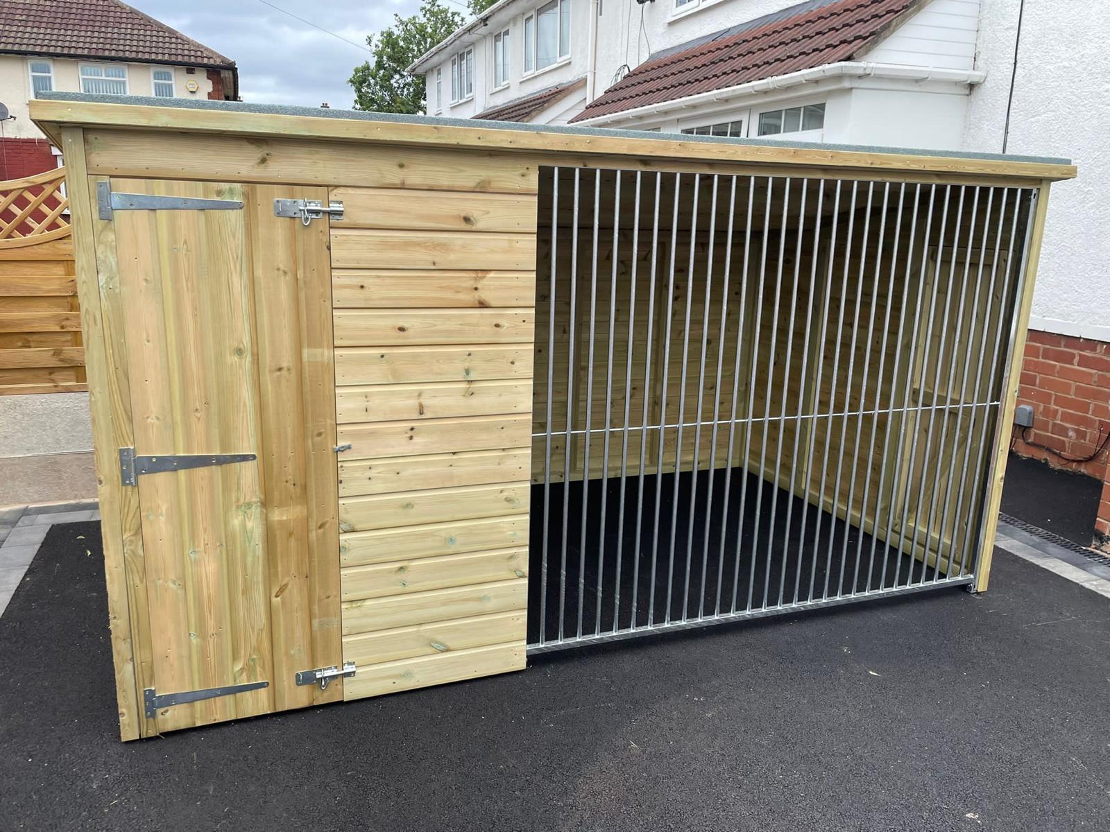 Wooden Dog Kennel and Run