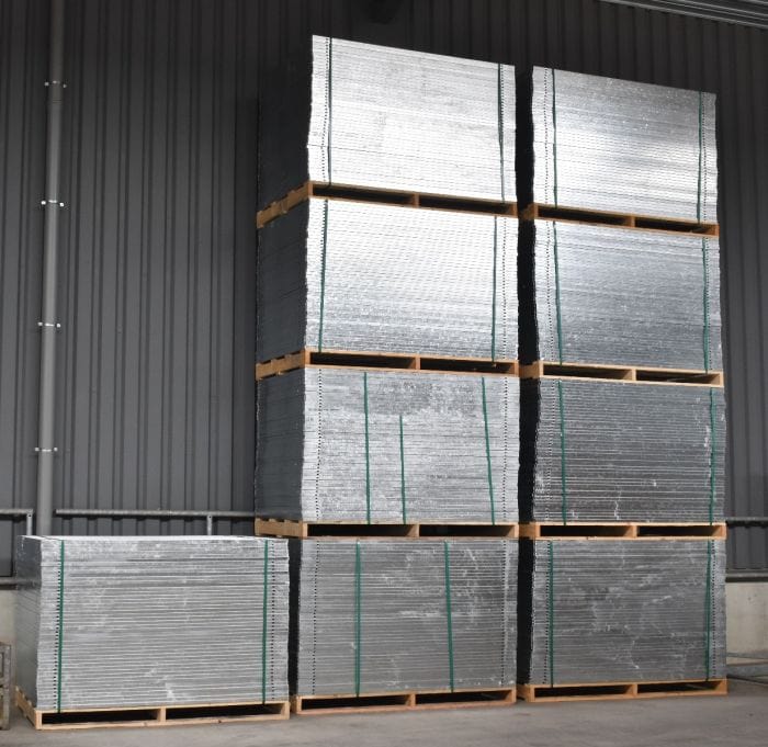 1.5m (Width) x 1.84m (Height) Galvanised 5cm Bars LH Door Dog Run Panel