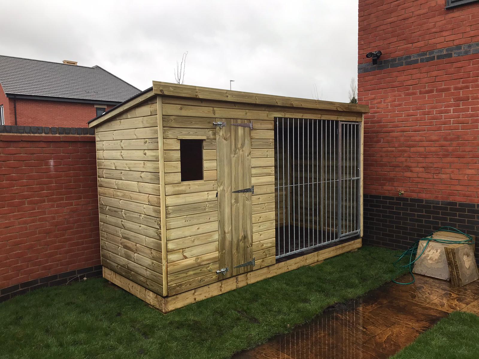 Wooden Dog Kennel and Run