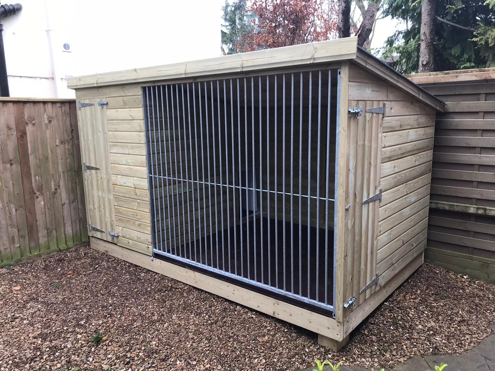 Wooden Dog Kennel and Run