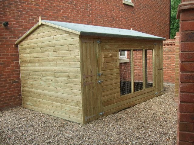 Wooden Dog Kennel and Run