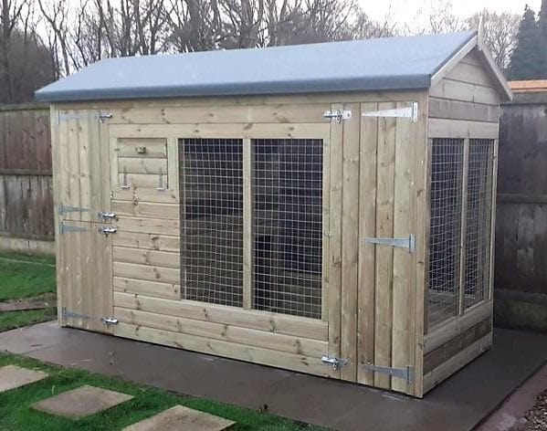 Wooden Dog Kennel and Run