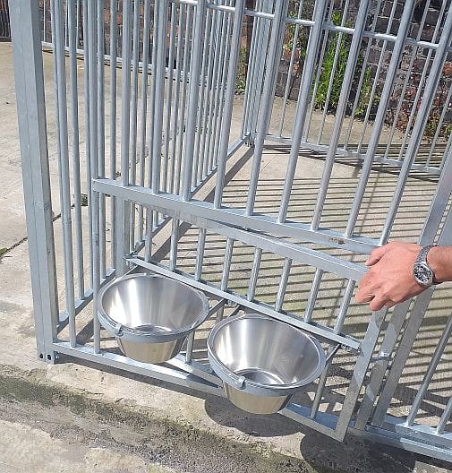 galvanised bar door dog run panel